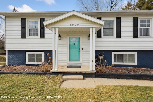 view of split foyer home