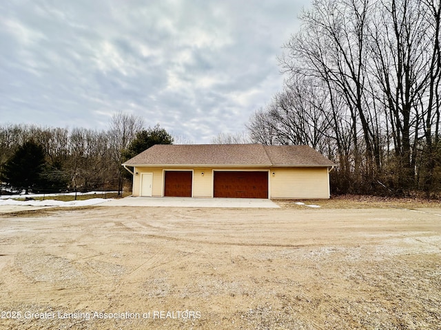 view of detached garage