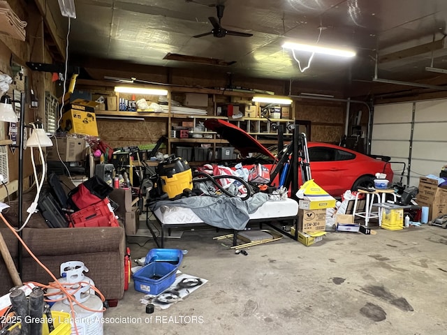 garage with a ceiling fan