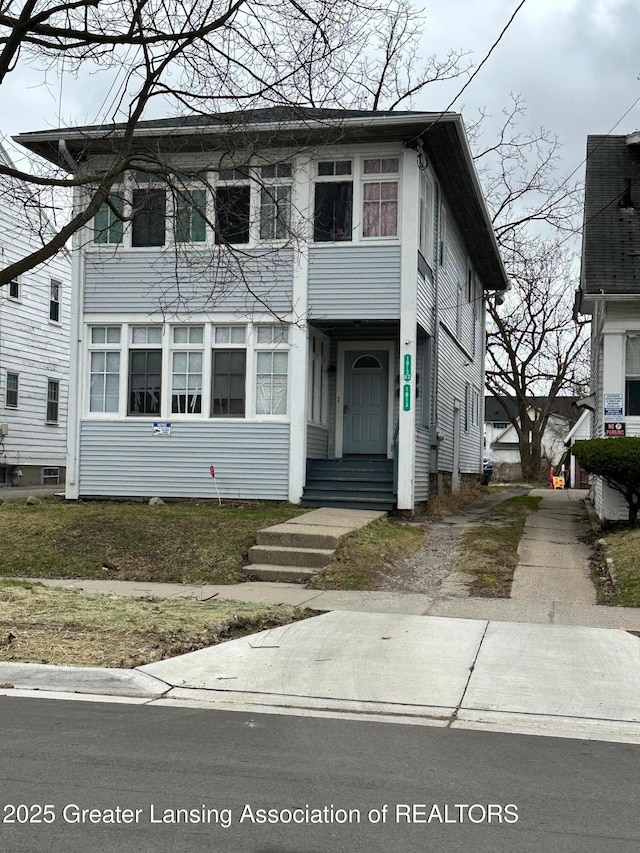 1013 W Shiawassee St, Lansing, MI 48915 - photo 1