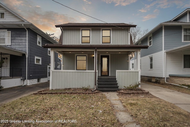 view of front of home with covered porch