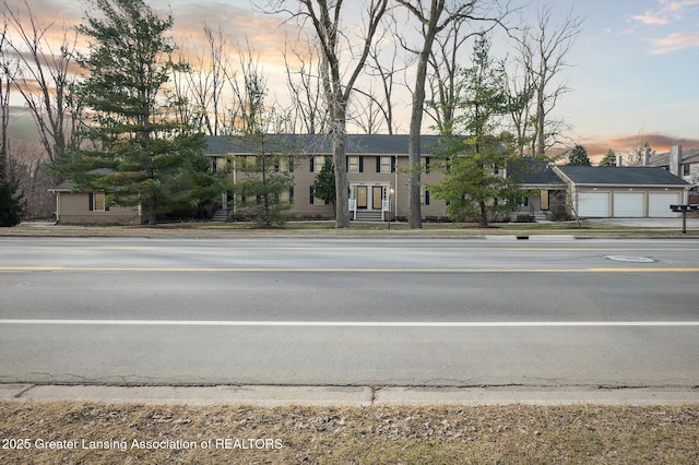 view of front of house