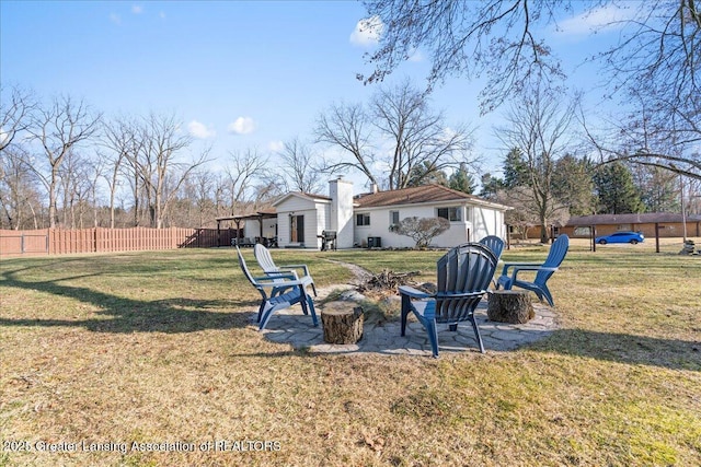 view of yard with fence