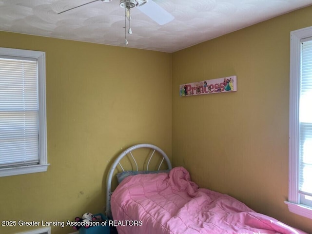 bedroom with a ceiling fan