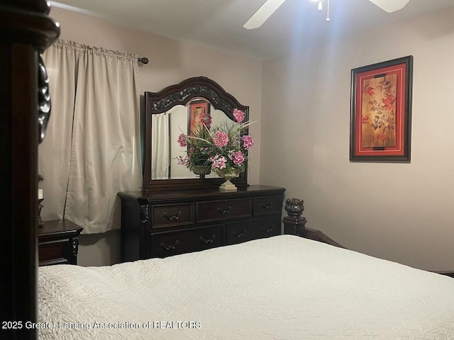 bedroom featuring ceiling fan