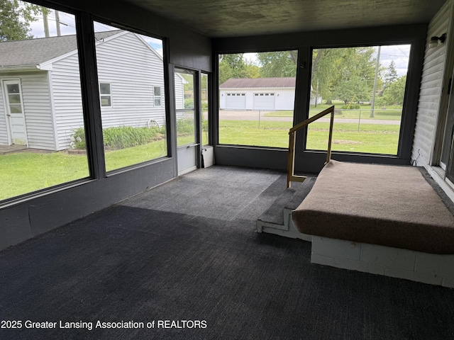 831 Jackson St, Eaton Rapids, MI 48827 - view of sunroom / solarium