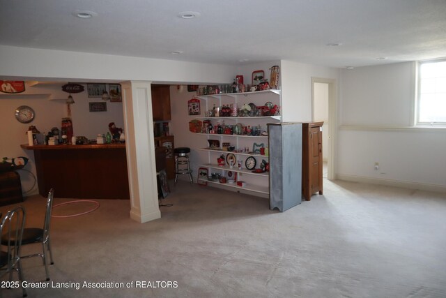 5565 Holt Rd, Holt, MI 48842
