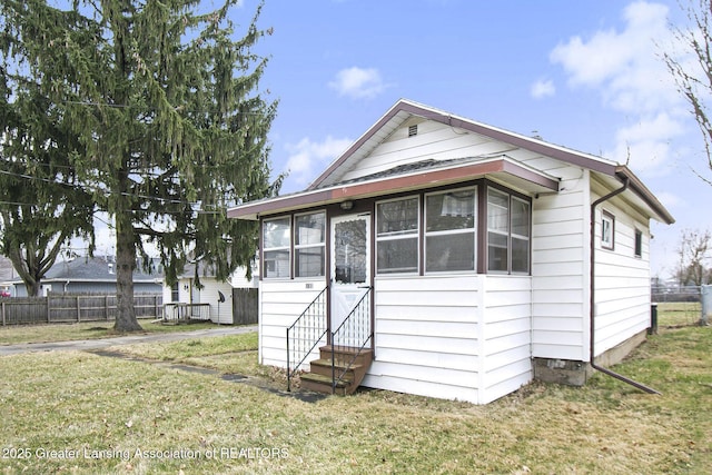 1015 Pearl St, Lansing, MI 48906