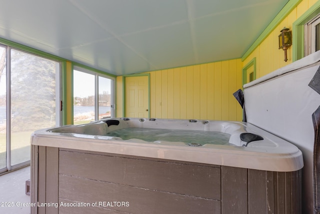 9605 Jason Rd, Laingsburg, MI 48848 - misc room with a water view and a jacuzzi