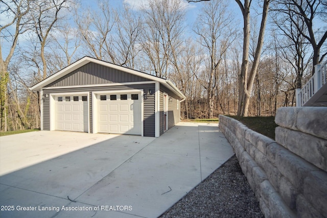 view of detached garage