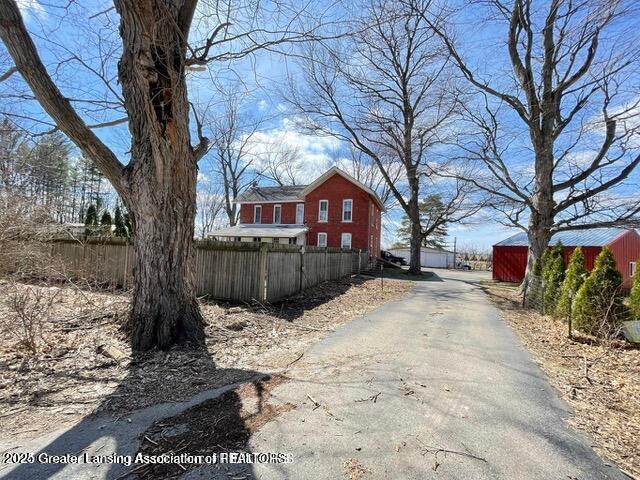 11100 Anderson Rd, Litchfield, MI 49252 - view of asphalt driveway