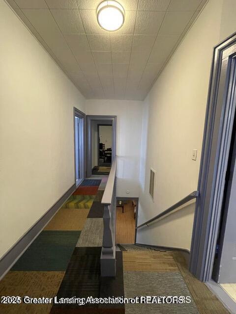 11100 Anderson Rd, Litchfield, MI 49252 - view of corridor