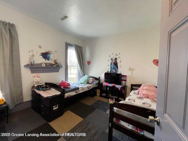 11100 Anderson Rd, Litchfield, MI 49252 - bedroom with carpet floors