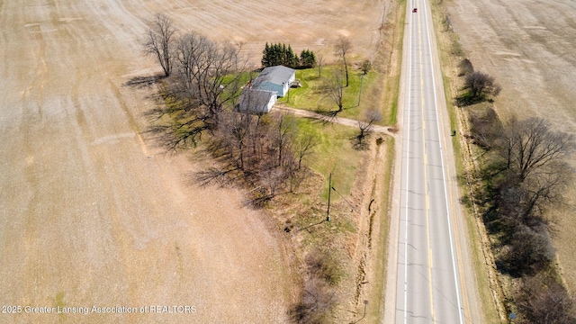 drone / aerial view with a rural view