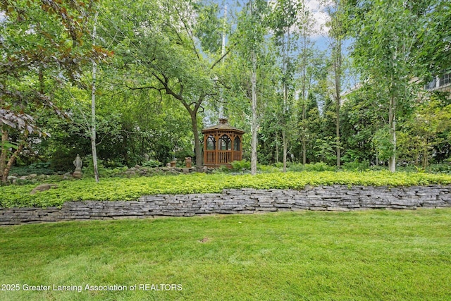 728 Audubon Rd, East Lansing, MI 48823 - view of green lawn featuring a gazebo