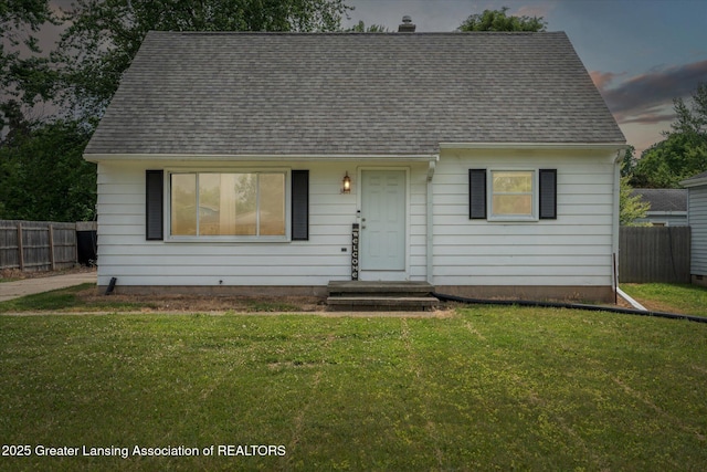 3427 W Jolly Rd, Lansing, MI 48911 - view of front of property featuring a shingled roof