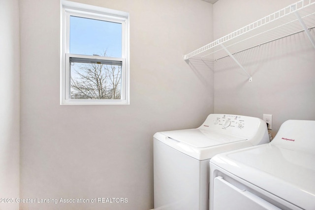 4493 Sunset Dr, Potterville, MI 48876 - laundry area featuring laundry area and independent washer and dryer