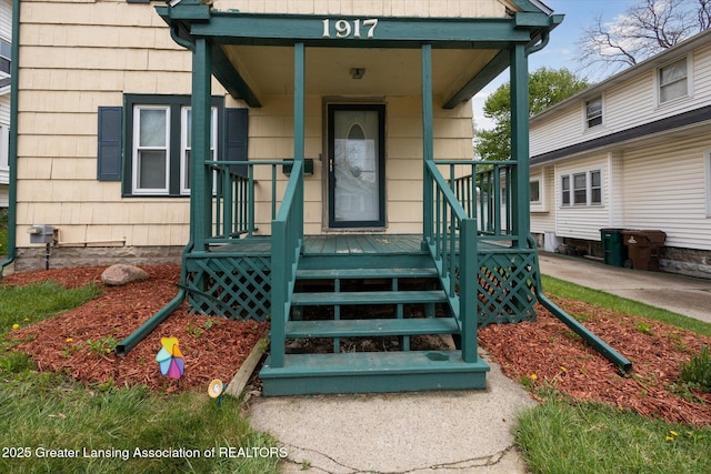 view of property entrance