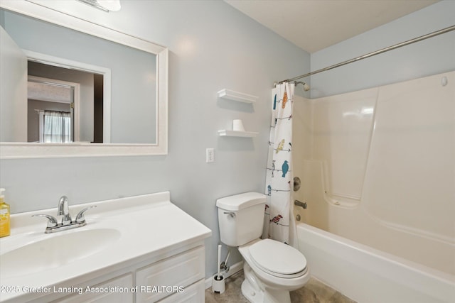 full bath with vanity, shower / tub combo with curtain, and toilet