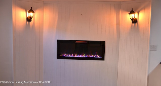 3401 N Burwick Dr, Port Huron, MI 48060 - detailed view of a glass covered fireplace