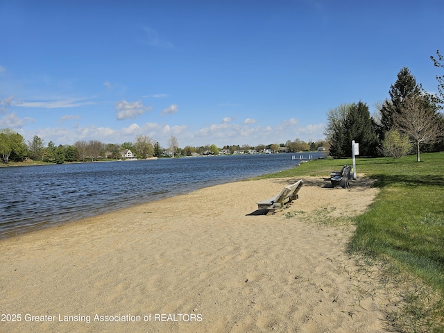 9408 W Scenic Lake Dr, Laingsburg, MI 48848 - property view of water