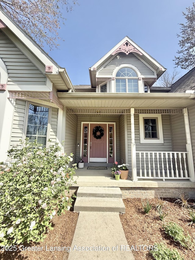property entrance with a porch
