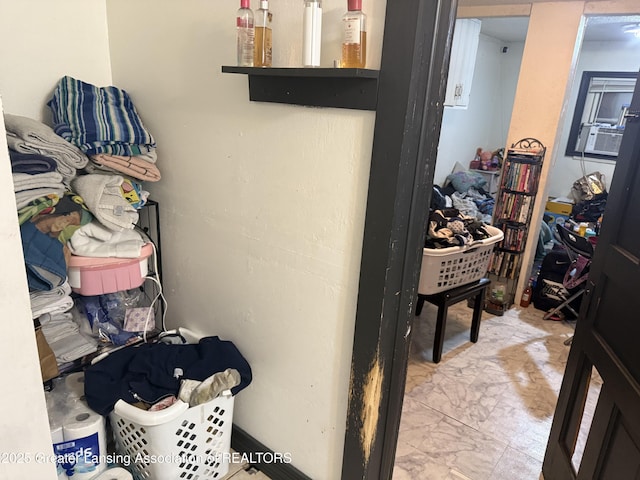 927 N Chestnut St, Lansing, MI 48906 - interior space with cooling unit