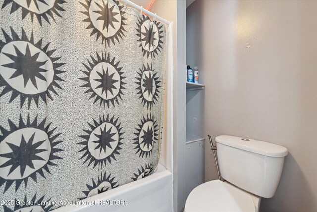 bathroom featuring toilet