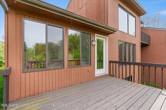 2454 Emerald Lake Dr, East Lansing, MI 48823 - view of wooden deck