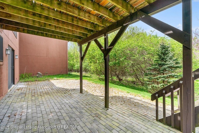 2454 Emerald Lake Dr, East Lansing, MI 48823 - view of patio