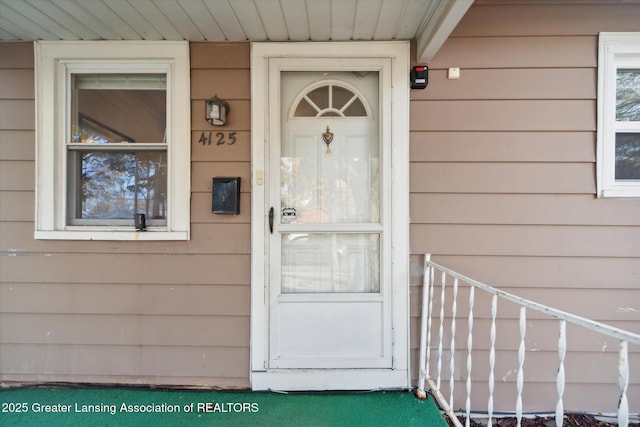 4125 Lowcroft Ave, Lansing, MI 48910 - view of doorway to property