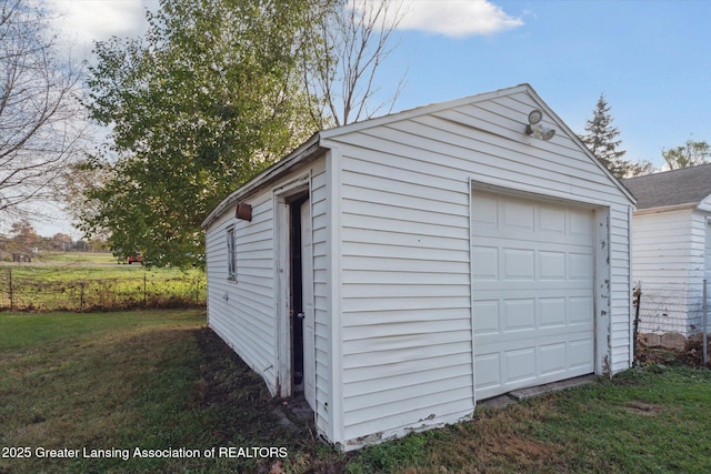 4125 Lowcroft Ave, Lansing, MI 48910 - view of detached garage