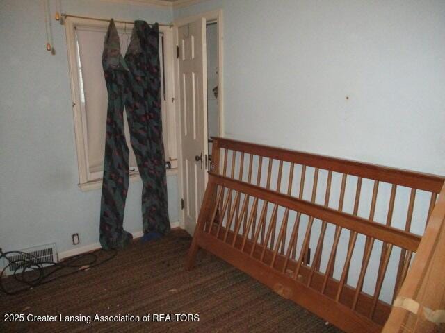 bedroom featuring carpet flooring
