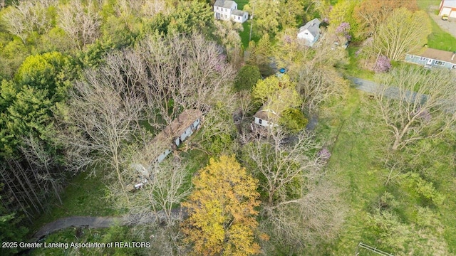 aerial view of property and surrounding area