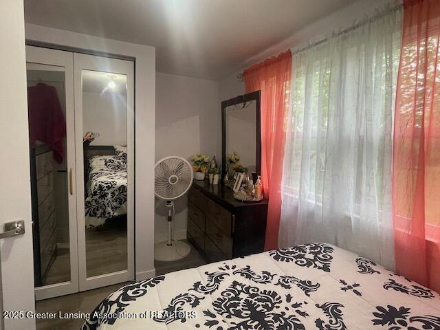 6422 E Saginaw Hwy, Grand Ledge, MI 48837 - bedroom with a closet
