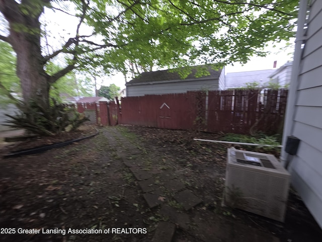 526 Fenton St, Lansing, MI 48910 - view of yard with fence and cooling unit