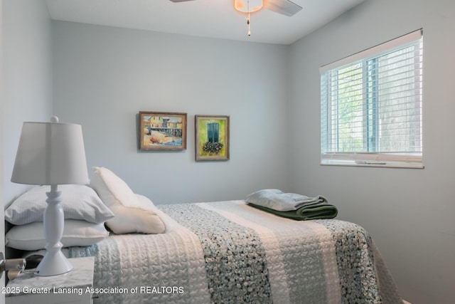 bedroom featuring a ceiling fan
