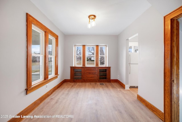 1416 Vermont Ave, Lansing, MI 48906 - unfurnished room featuring light wood-type flooring and baseboards