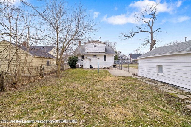 1416 Vermont Ave, Lansing, MI 48906 - view of yard