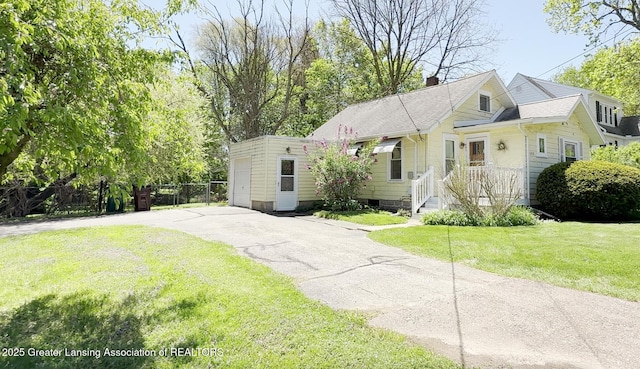 600 E Howe Ave, Lansing, MI 48906 - photo 1