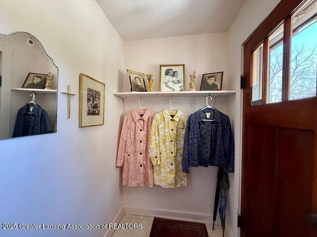 600 E Howe Ave, Lansing, MI 48906 - photo 7