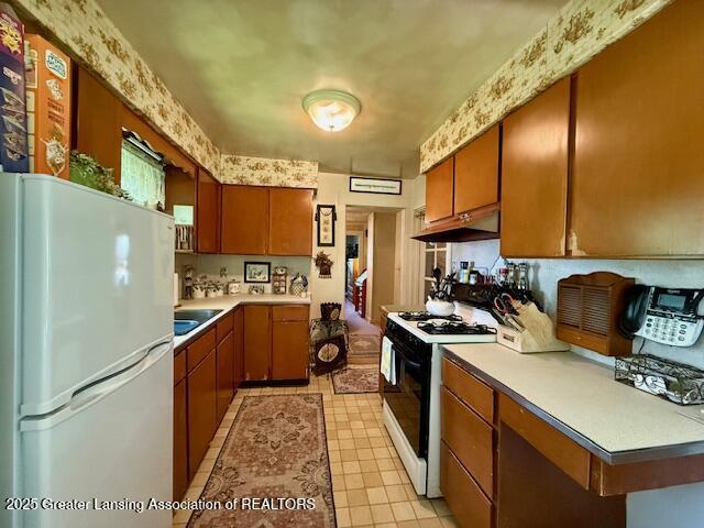600 E Howe Ave, Lansing, MI 48906 - photo 18