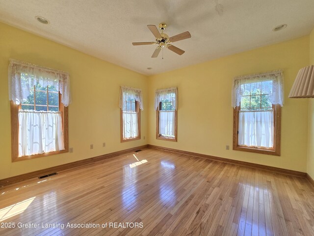 3522 Josette Ln, Lansing, MI 48906 - photo 25