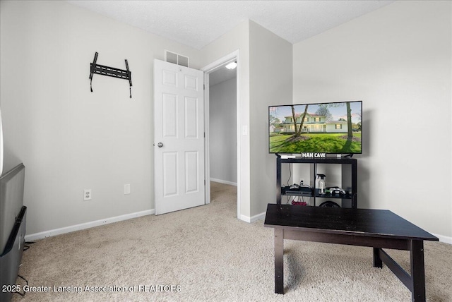 office area with carpet floors and baseboards