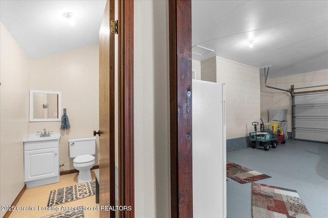 1801 Tahyio Rd, Owosso, MI 48867 - garage featuring a sink