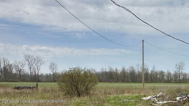 10882 Cedar Lake Rd, Fenwick, MI 48834