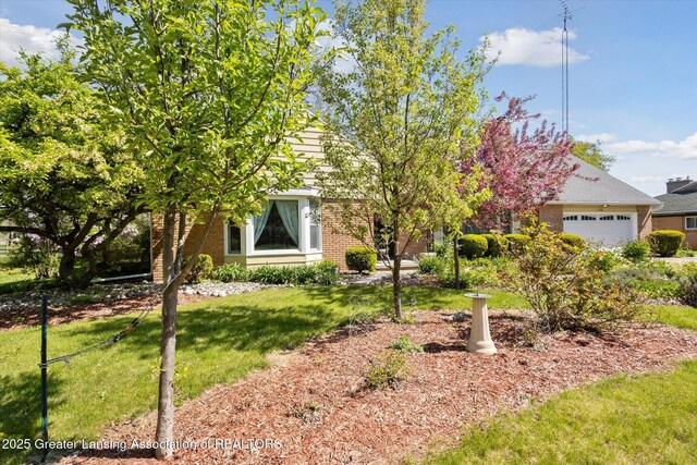 4128 Appletree Ln, Lansing, MI 48917 - photo 2