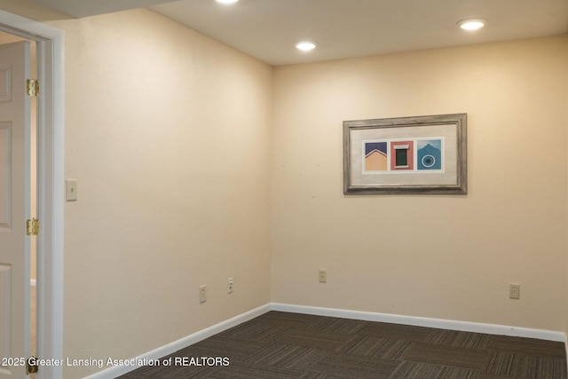 1455 Lakeside Dr, East Lansing, MI 48823 - unfurnished room featuring baseboards and recessed lighting