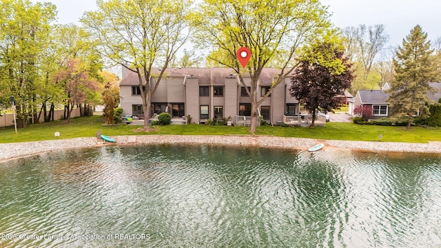 1455 Lakeside Dr, East Lansing, MI 48823 - water view with fence
