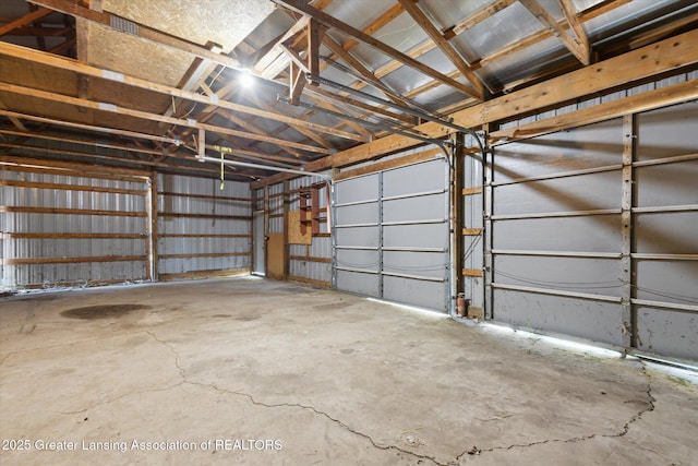 15426 S Lowell Rd, Lansing, MI 48906 - view of garage
